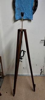 Vloerlamp zeer oud., Huis en Inrichting, Lampen | Vloerlampen, Ophalen, Gebruikt, 150 tot 200 cm