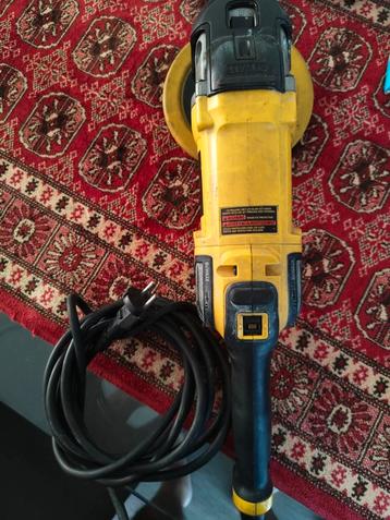 DeWALT DWP849X-QS polijstmachine 1250W

 beschikbaar voor biedingen