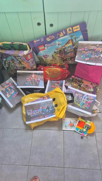 Leuke lego sets van friends  beschikbaar voor biedingen