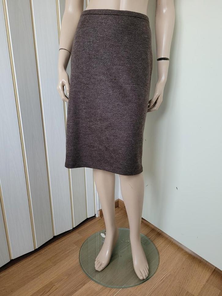 Armani Collezioni rok wol bruin maat 38, Kleding | Dames, Rokken, Zo goed als nieuw, Maat 38/40 (M), Bruin, Onder de knie, Ophalen of Verzenden