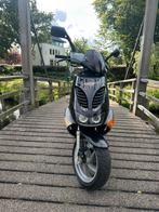150cc aprilia sr 172cc mag weg hoeft niet!, Fietsen en Brommers, Scooters | Aprilia, Ophalen of Verzenden, Zo goed als nieuw, SR 50