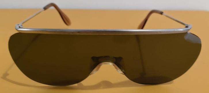 zonnebril space age retro design sixties seventies, Sieraden, Tassen en Uiterlijk, Zonnebrillen en Brillen | Heren, Zo goed als nieuw