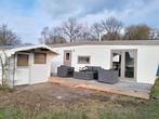 Tweeslaapkamer chalet te koop met jaarplaats, Caravans en Kamperen, Stacaravans, Tot en met 2