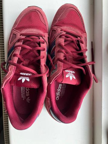 Adidas sportschoenen mt 10 (44 2/3 ) beschikbaar voor biedingen