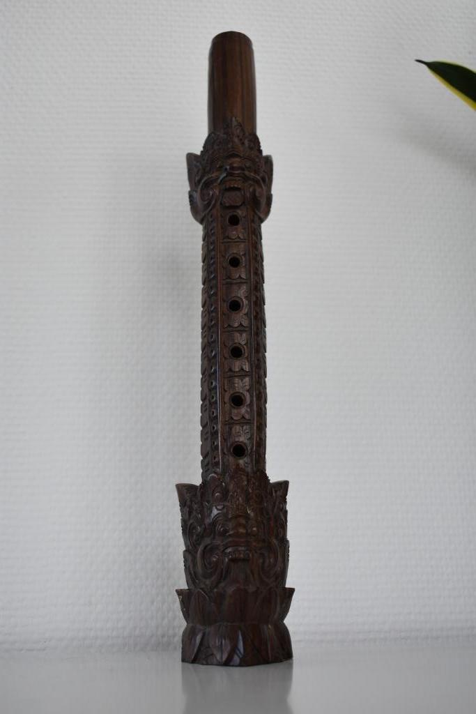Balinees fluit Bali art deco houten fluit, Antiek en Kunst, Kunst | Beelden en Houtsnijwerken, Ophalen of Verzenden