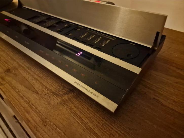 Bang and & Olofsen B&O Beomaster 2400 + 2x30w speaker + ante, Audio, Tv en Foto, Versterkers en Receivers, Minder dan 60 watt