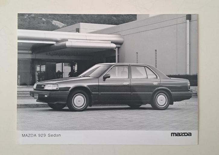 Mazda 929, Boeken, Auto's | Folders en Tijdschriften, Nieuw, Mazda, Ophalen of Verzenden