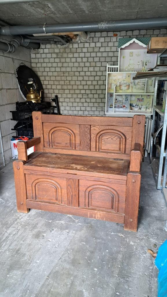 Antiek kerkbankje met opbergruimte – karaktervol & praktisch, Antiek en Kunst, Antiek | Meubels | Stoelen en Banken, Ophalen