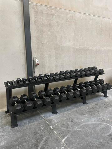 UITVERKOOP hexagonale dumbbell sets beschikbaar voor biedingen