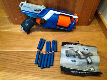 Nerf strongarm. Met boekje en originele pijlen. beschikbaar voor biedingen
