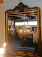 antiek getoogde vergulde spiegel, Antiek en Kunst, Ophalen of Verzenden, Overige vormen