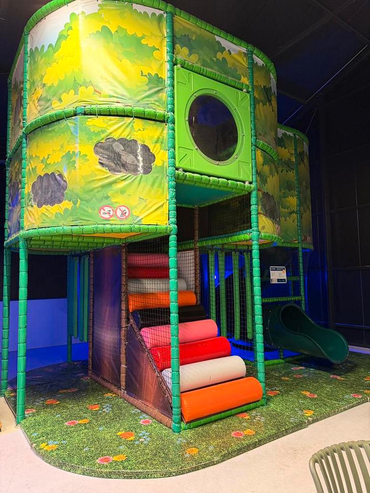 Speeltoestel / speelstructuur / indoor speeltuin / Sidijk, Kinderen en Baby's, Speelgoed | Buiten | Speeltoestellen, Zo goed als nieuw