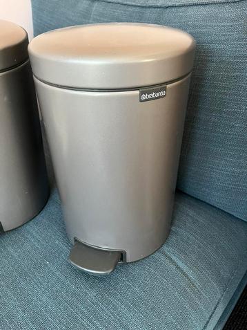 Brabantia prullenbakken beschikbaar voor biedingen