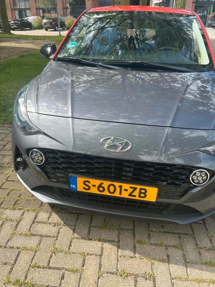 Hyundai i10 1.2I 61KW 2020 Grijs, Auto's, Hyundai, Particulier, i10, Benzine, Hatchback, Geïmporteerd, Zilver of Grijs, Ophalen