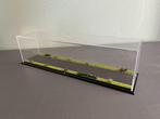 diorama vitrine trekker+trailer, Hobby en Vrije tijd, Modelauto's | 1:50, Ophalen of Verzenden, Nieuw, Bus of Vrachtwagen, Tekno