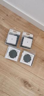 2 sets afdekplaten, Doe-het-zelf en Verbouw, Elektra en Kabels, Ophalen of Verzenden, Nieuw, Overige typen