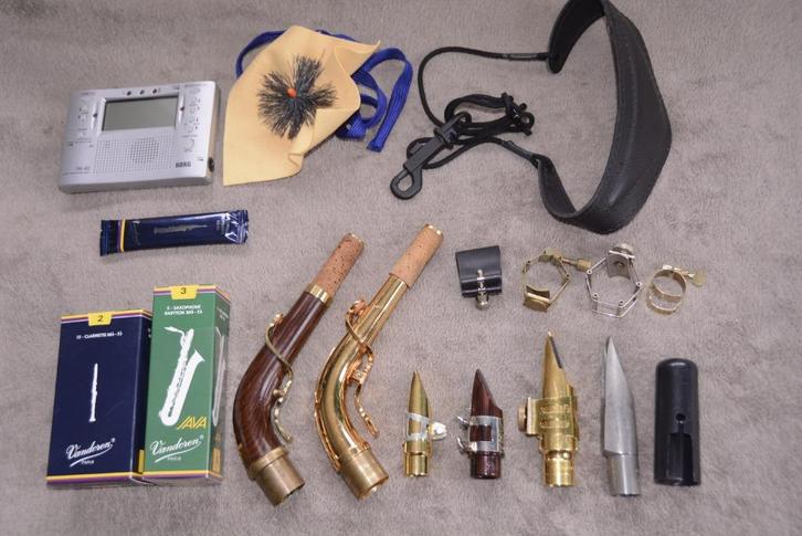 Toebehoren Saxofoon, Klarinet: Mondstuk, Riet, Binder, Stand, Muziek en Instrumenten, Instrumenten | Toebehoren, Zo goed als nieuw