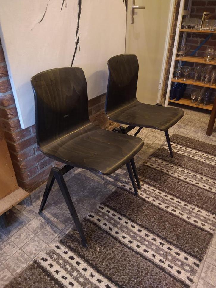 Pagholz S22 schoolstoel - Elmar Flototto - Thur-op-Seat, Huis en Inrichting, Stoelen, Twee, Ophalen