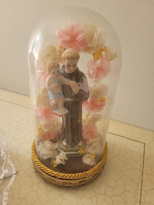 Vintage stolp met heiligen beeld en bloemenkrans foto 1 t/m, Huis en Inrichting, Woonaccessoires | Stolpen, Zo goed als nieuw