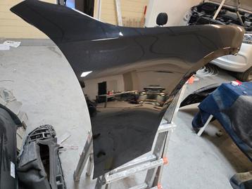 Mercedes W206 C-Klasse Spatbord LV Zwart 197 beschikbaar voor biedingen