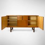 Vintage dressoir / sideboard, Huis en Inrichting, Kasten | Dressoirs, Ophalen, Gebruikt, Vintage Zweeds, 150 tot 200 cm