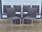 8 Zanotta moderne design eetkamerstoelen Lia antraciet stof, Huis en Inrichting, Stoelen, Gebruikt, Metaal, Grijs, Vijf, Zes of meer stoelen