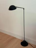 Zwarte design Luminaire Ball vloer/leeslamp - Belux, Huis en Inrichting, Lampen | Vloerlampen, Ophalen, Design, Zo goed als nieuw