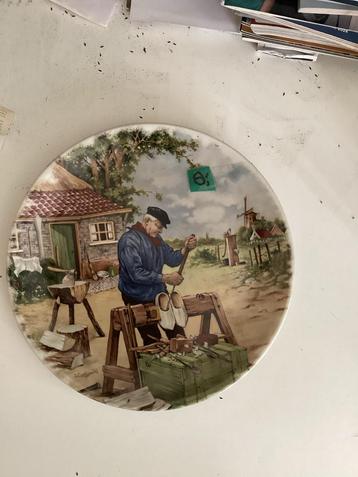 Vintage Sierbord - Klompenmaker beschikbaar voor biedingen