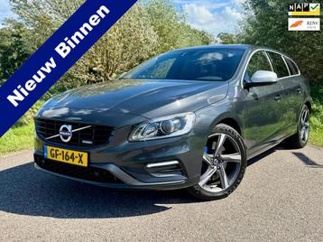 Volvo V60 2.4 D6 AWD Plug-In Hybrid R-Design NAVI LEDER-INT  beschikbaar voor biedingen