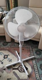 Ventilator; staand, Ophalen, Zo goed als nieuw, Statiefventilator