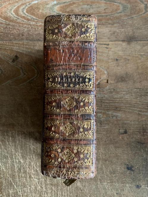 Levens der heiligen voor ieder dag van het jaer 1738, Antiek en Kunst, Antiek | Boeken en Bijbels, Ophalen of Verzenden