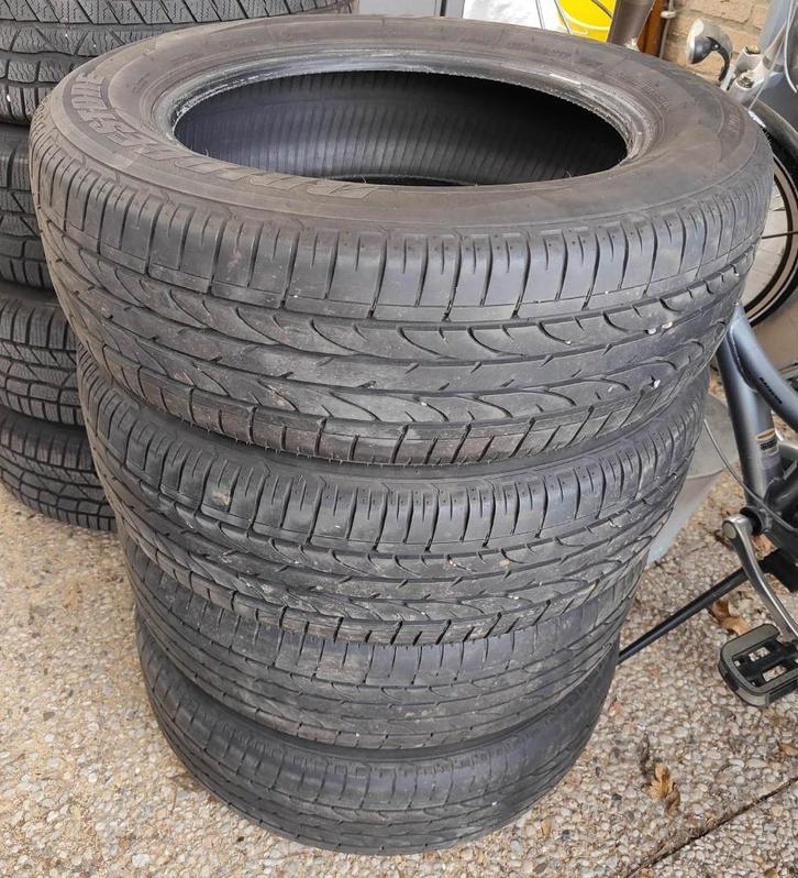 4 stuks Banden Bridgestone Dueler H/P Sport 215/60/17 6a7 mm, Auto-onderdelen, Banden en Velgen, Band(en), All Season, 17 inch