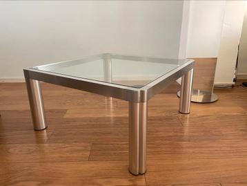 Artifort Glazen Salon Tafel beschikbaar voor biedingen