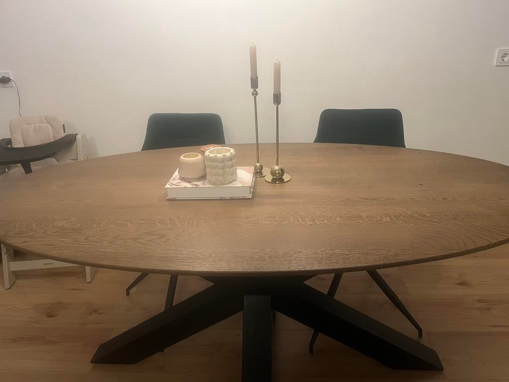 Ovale eettafel 180, Eikenhout, Zo goed als nieuw, 150 tot 200 cm, Rechthoekig