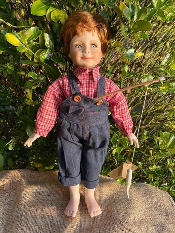 Pop uit de Signature Series Collection by Seymour Mann. beschikbaar voor biedingen