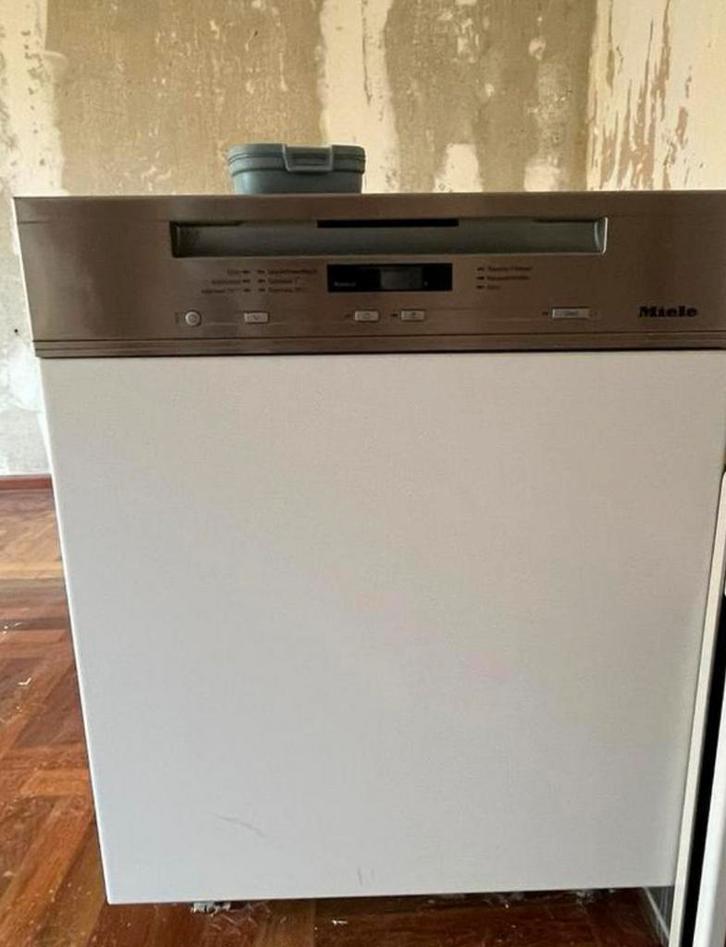 Miele G6620SCI vaatwasser, Witgoed en Apparatuur, Vaatwasmachines, Zo goed als nieuw, Minder dan 85 cm, Ophalen