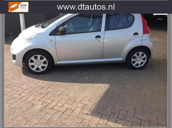 Peugeot 107 1.0-12V Accent airco apk, Auto's, Peugeot, Bedrijf, Te koop, ABS, Airbags, Airconditioning, Metallic lak, Startonderbreker