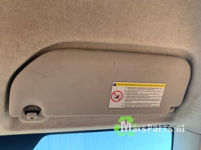 Zonneklep van een Peugeot 107, Auto-onderdelen, Interieur en Bekleding, Peugeot, Gebruikt, 3 maanden garantie, Ophalen of Verzenden