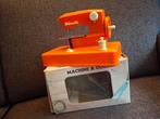 Retro kindernaaimachine oranje in doos, Ophalen of Verzenden, Huis en Inrichting