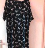 Jurk met dierenprint, Kleding | Dames, Zwart, Maat 42/44 (L), Ophalen of Verzenden, Zo goed als nieuw