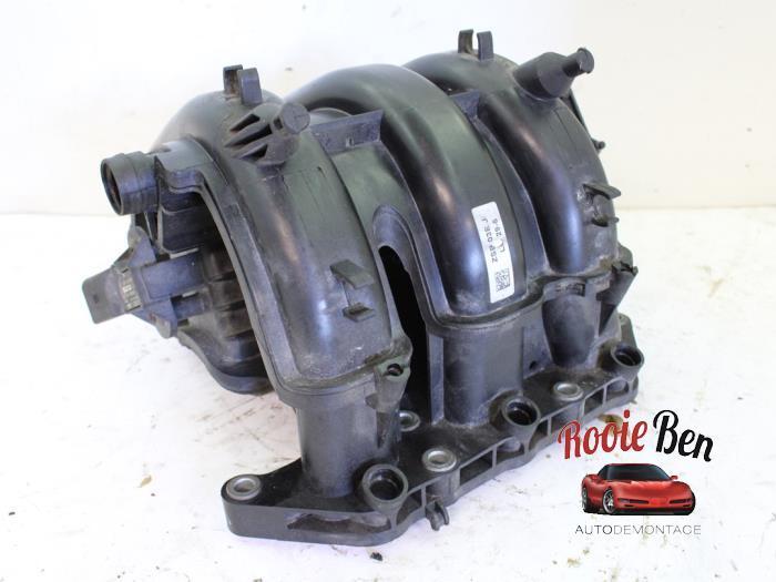 Inlaatspruitstuk van een Volkswagen Polo, Auto-onderdelen, Motor en Toebehoren, Volkswagen, Gebruikt, 3 maanden garantie, Ophalen of Verzenden