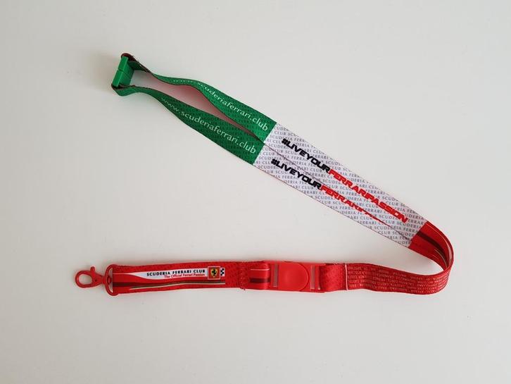 FERRARI - Origineel Scuderia Ferrari keycord - Sleutelhanger, Verzamelen, Automerken, Motoren en Formule 1, Nieuw, Auto's, Ophalen of Verzenden