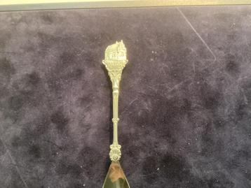 Lepeltje raadhuis van Schoorl beschikbaar voor biedingen