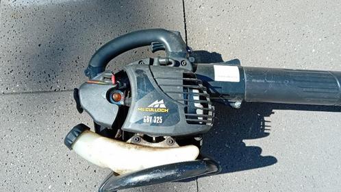 Mc Culloch 2-takt Bladblazer Bouwjaar 2015, Tuin en Terras, Bladblazers, Gebruikt, Handgedragen, Benzine, Met opvangzak, Met versnipperfunctie