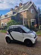 Smart ForTwo 1.0 45KW Coupe MHD AUT 2010 Zwart, Auto's, Smart, Automaat, Achterwielaandrijving, Origineel Nederlands, Elektrische ramen