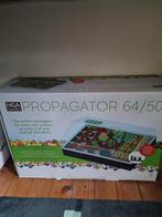 Te koop gevraagd HGA garden verwarmde propagator 64/50, Ophalen of Verzenden