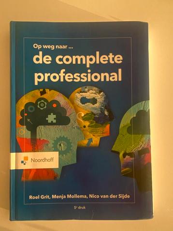 De Complete Professional - HBO Studieboek beschikbaar voor biedingen