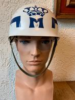 Vintage Helm Koninklijke Marechaussee Model 1954, Verzamelen, Ophalen of Verzenden, Marechaussee, Nederland, Helm of Baret