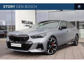 BMW i5 M60 xDrive / Panoramadak / Trekhaak / Adaptief onders beschikbaar voor biedingen