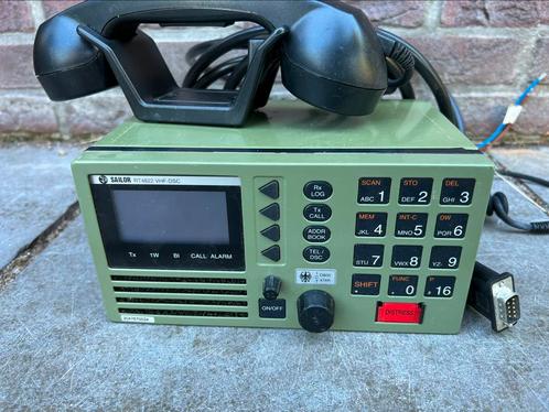 SAILOR RT4822 VHF-DSC, Watersport en Boten, Navigatiemiddelen en Scheepselektronica, Zo goed als nieuw, Communicatie, Ophalen of Verzenden
